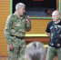 В лагере «Орленок» школьники встретись с десантником - Газета Вельские вести